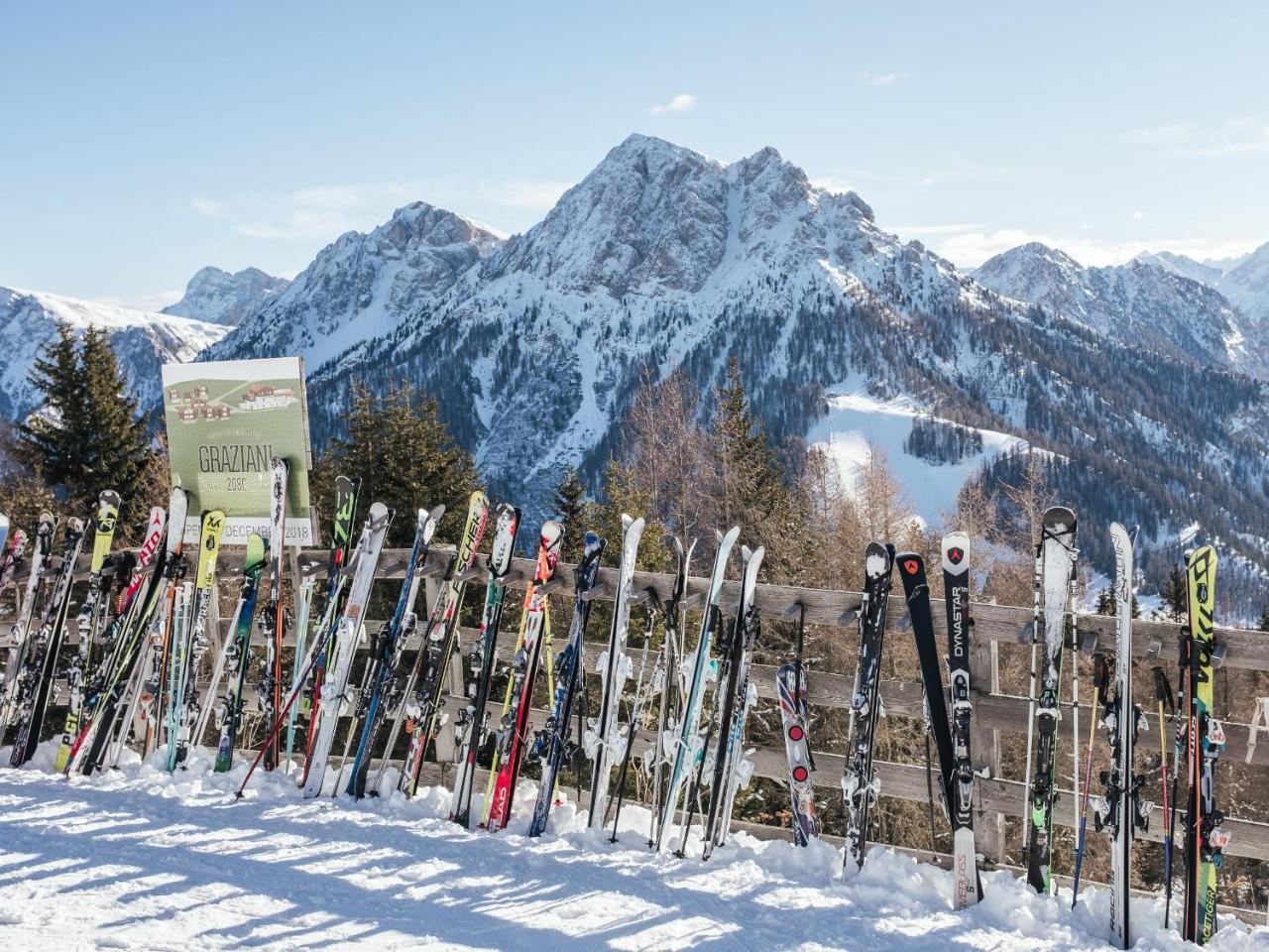 מלון סן ויג'יליו די מרבה Rifugio Graziani Huette מראה חיצוני תמונה